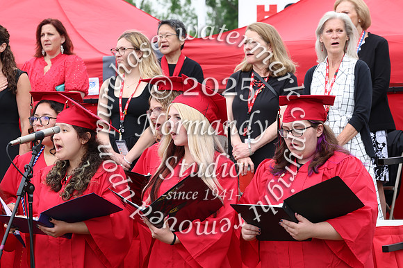 HCH_grad_candids_856