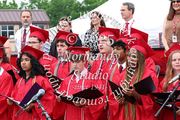 HCH_grad_candids_858