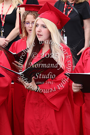 HCH_grad_candids_871