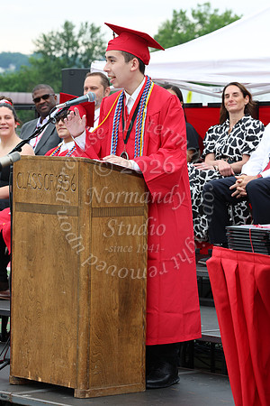 HCH_grad_candids_901