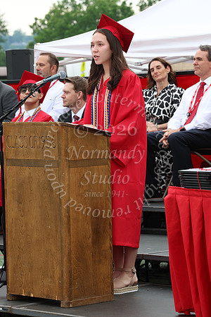 HCH_grad_candids_918