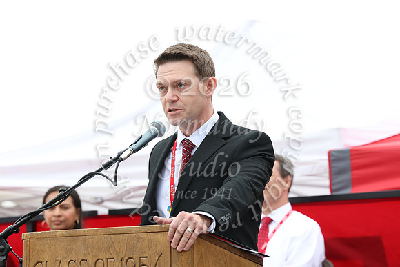 HCH_grad_candids_965