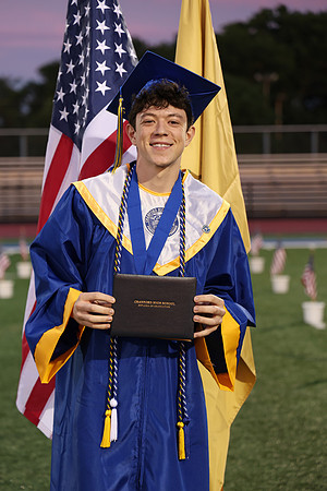 CHS_Diplomas_Stage_Right_016