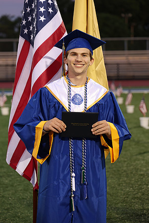 CHS_Diplomas_Stage_Right_030