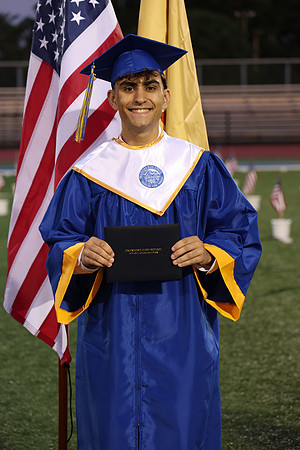 CHS_Diplomas_Stage_Right_031