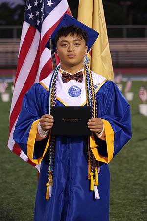 CHS_Diplomas_Stage_Right_043