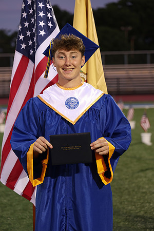 CHS_Diplomas_Stage_Right_052