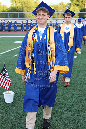 CHS_GRAD_CANDIDS_027