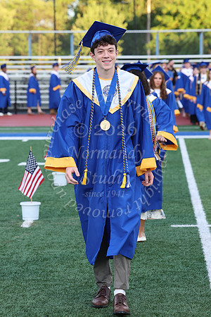 CHS_GRAD_CANDIDS_031