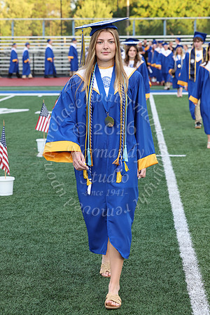 CHS_GRAD_CANDIDS_036