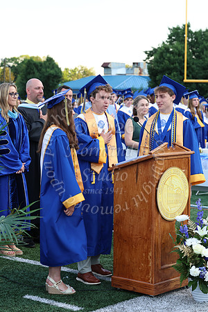 CHS_GRAD_CANDIDS_192