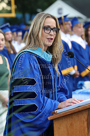 CHS_GRAD_CANDIDS_182