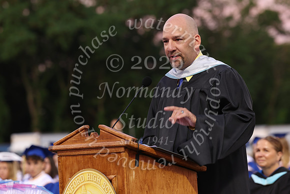 CHS_GRAD_CANDIDS_242