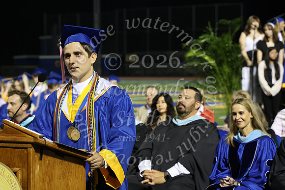 CHS_GRAD_CANDIDS_275