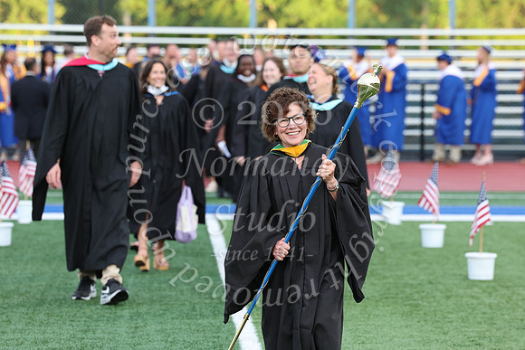 CHS_GRAD_CANDIDS_002