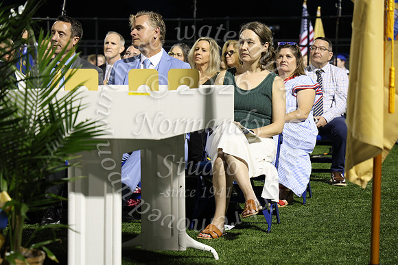 CHS_GRAD_CANDIDS_255