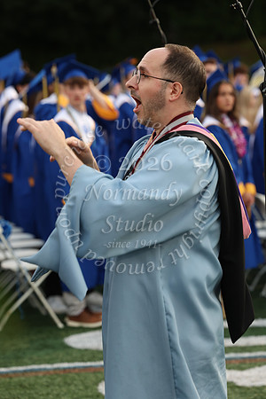 CHS_GRAD_CANDIDS_204