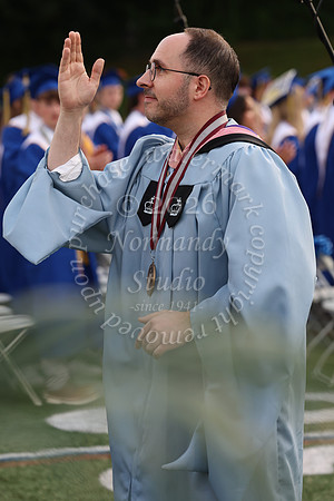 CHS_GRAD_CANDIDS_205