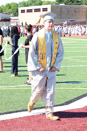 MAT_grad_candids_014