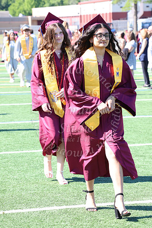MAT_grad_candids_033