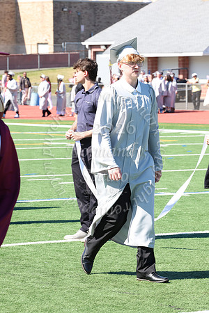 MAT_grad_candids_054