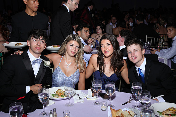 TOT_table_photos_1058