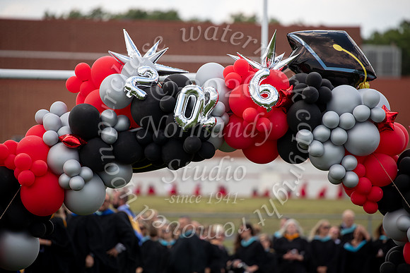 JTH_grad_02