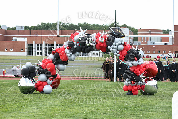 JTH_grad_01