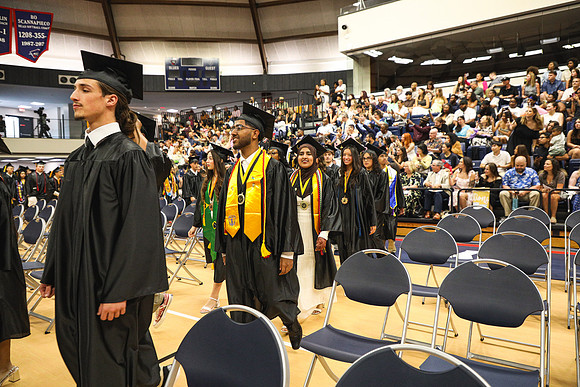 MRH_grad_09