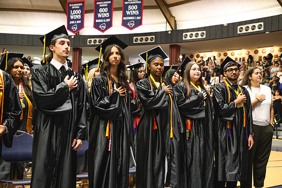 MRH_grad_52