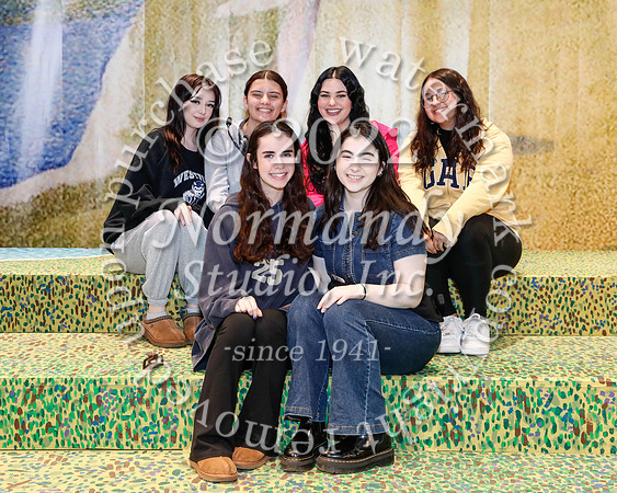 WHS_cast+crew_36