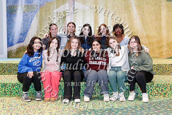 WHS_cast+crew_38