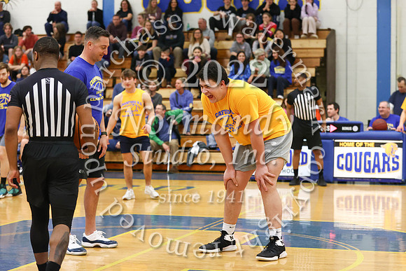CHS_seniorvsfac_bb_58