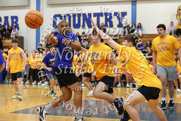CHS_seniorvsfac_bb_69