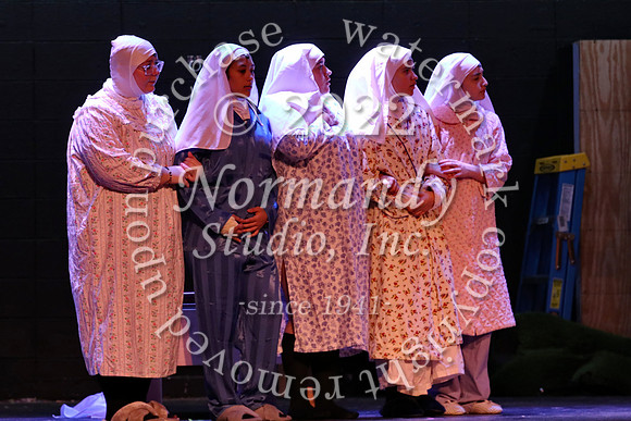 MAT_sister act_05