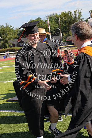 SVL_diplomas_left_332
