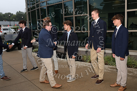 CBA_fr_arriving_007