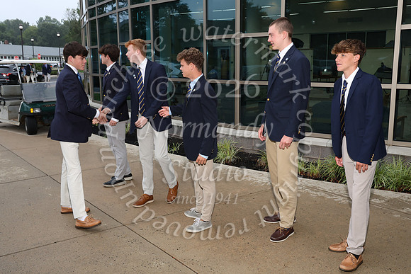 CBA_fr_arriving_016