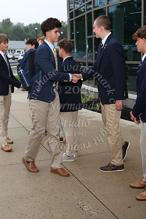CBA_fr_arriving_065