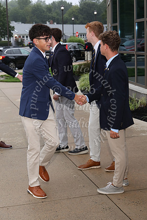 CBA_fr_arriving_076