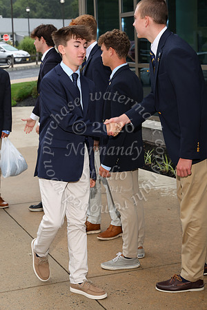 CBA_fr_arriving_090