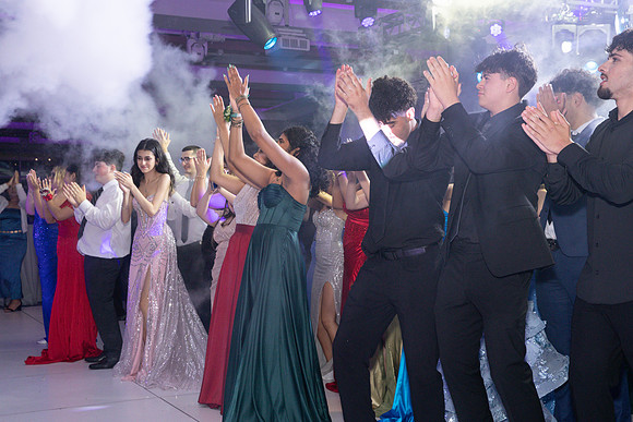 TOT_prom-dance_19