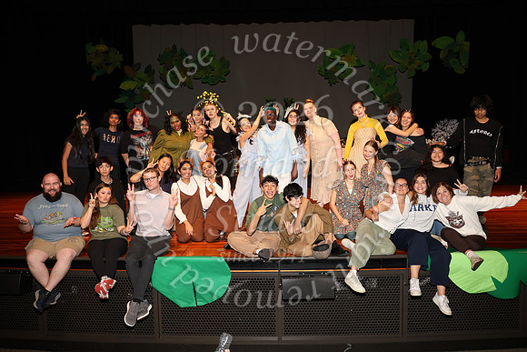 MON_cast+crew_19