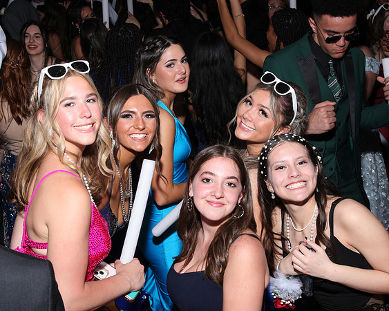FTH_jr_prom_dancing+tables_190