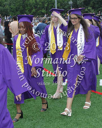 TOT_grad_candids_052