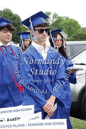 SPF_commencement_524