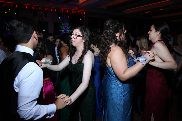 TOT_687_prom