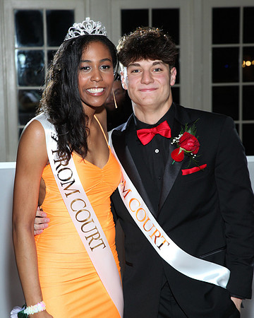 FTH_jr_prom_prince + princess_327