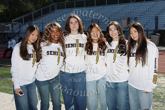WTG_sr_grp_friends_31