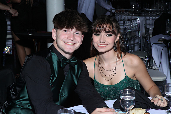FTH_435_sr.prom